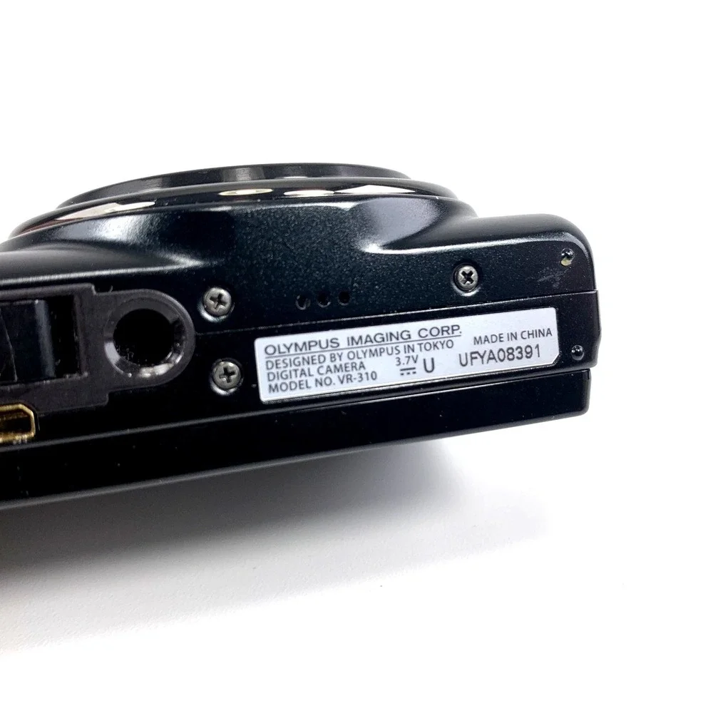 Olympus VR-310 14mp Digital Camera w/ 3 Batteries Charger SD Card & Bag TESTED